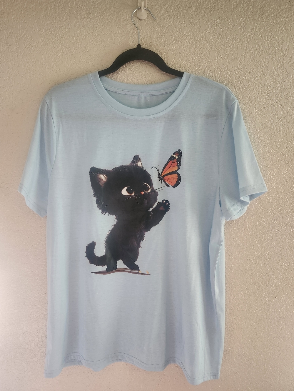 NWOT Purchased 4rm @cara_etc "Black Kitten🐈⬛& Butterfly🦋 Graphic Tee" Sky🩵XL - Picture 4 of 9